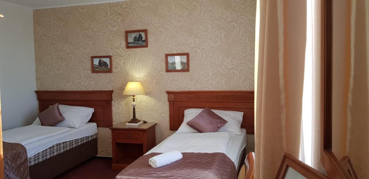 Hotel A Restaurace Pomezi Cínovec Екстериор снимка