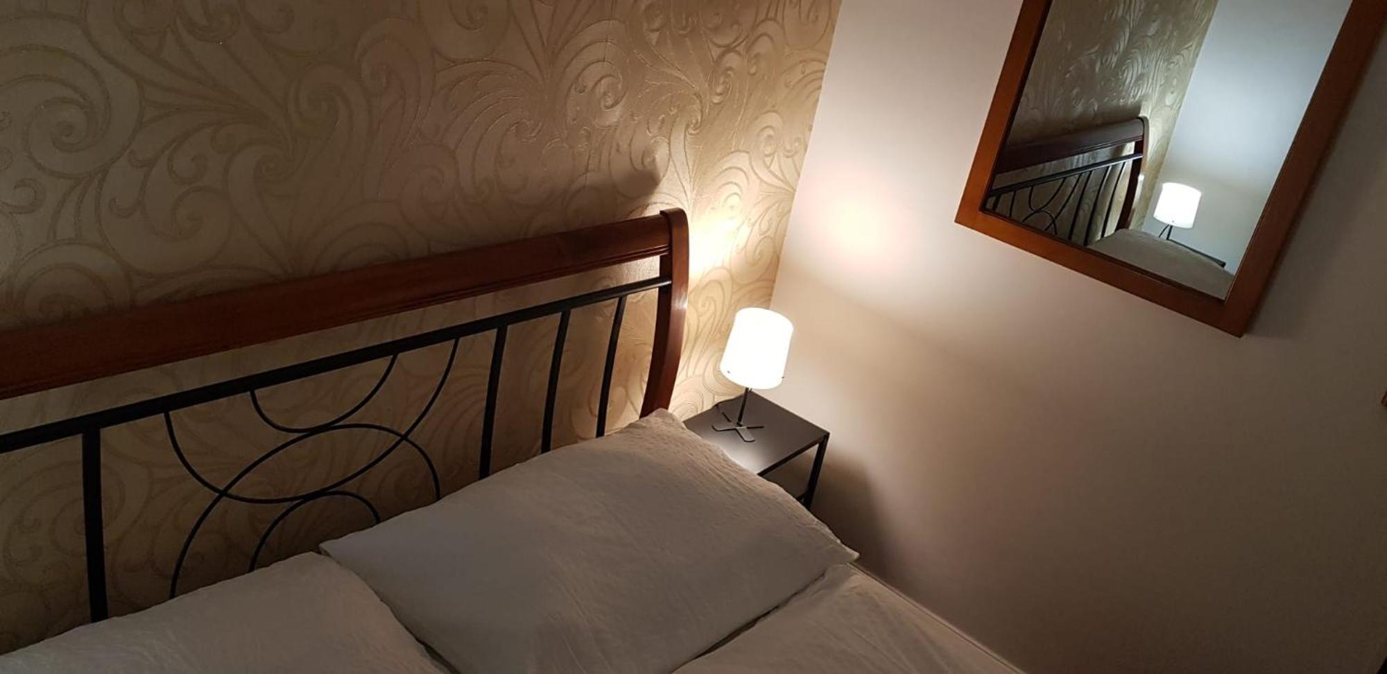 Hotel A Restaurace Pomezi Cínovec Екстериор снимка
