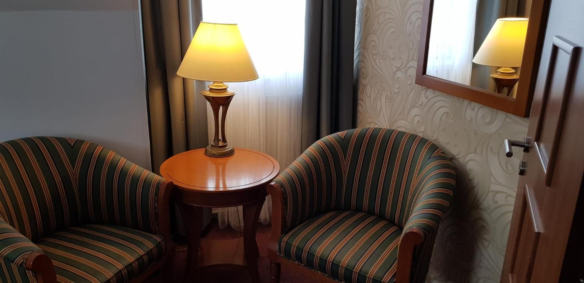 Hotel A Restaurace Pomezi Cínovec Екстериор снимка